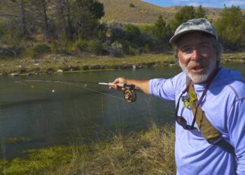 Video: How to Find Trout in the Middle of a Pool