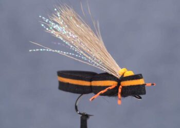 Video: How to Tie a Super Simple Cicada