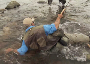 Video Tuesday Tip: How to Wade Safely