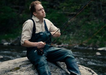 Follow The Current – Moldy Chum