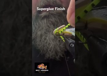 Superglue finish for Micro Hopper #fishing #flyfishing  #fish #fishinglife